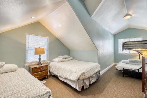 Moonlit Montreal image 13